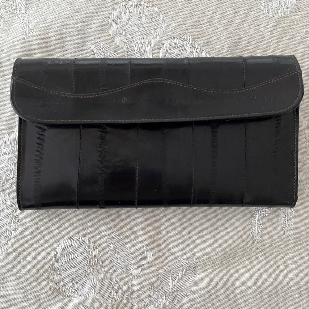 VINTAGE Eel Skin Brown Wallet Fold Over Timeless Classic Elegant Chic 80's